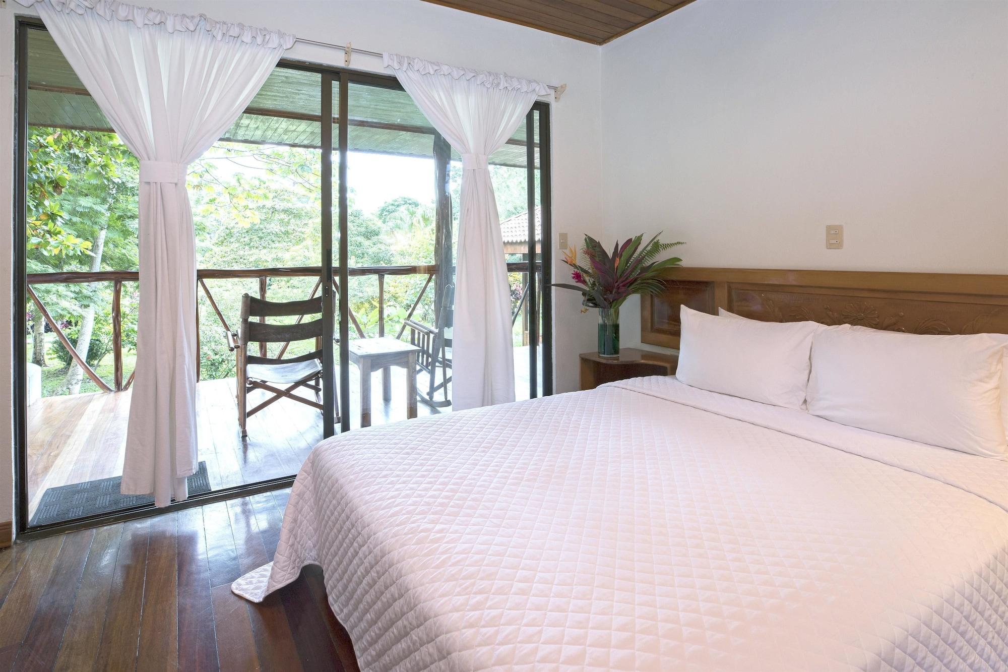Crocodile Bay Resort Puerto Jimenez Exterior photo