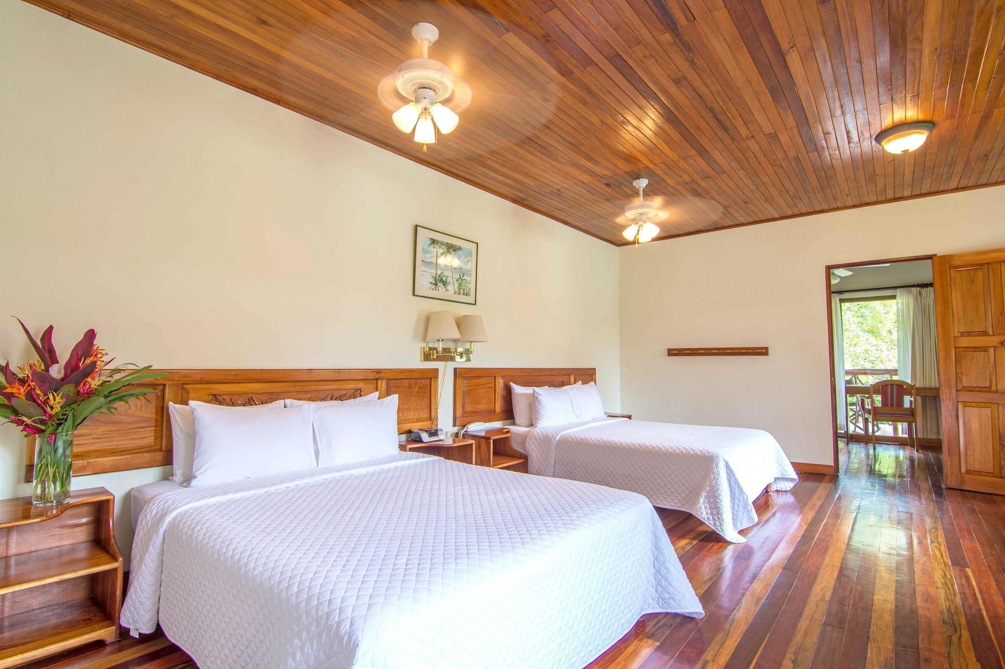 Crocodile Bay Resort Puerto Jimenez Exterior photo