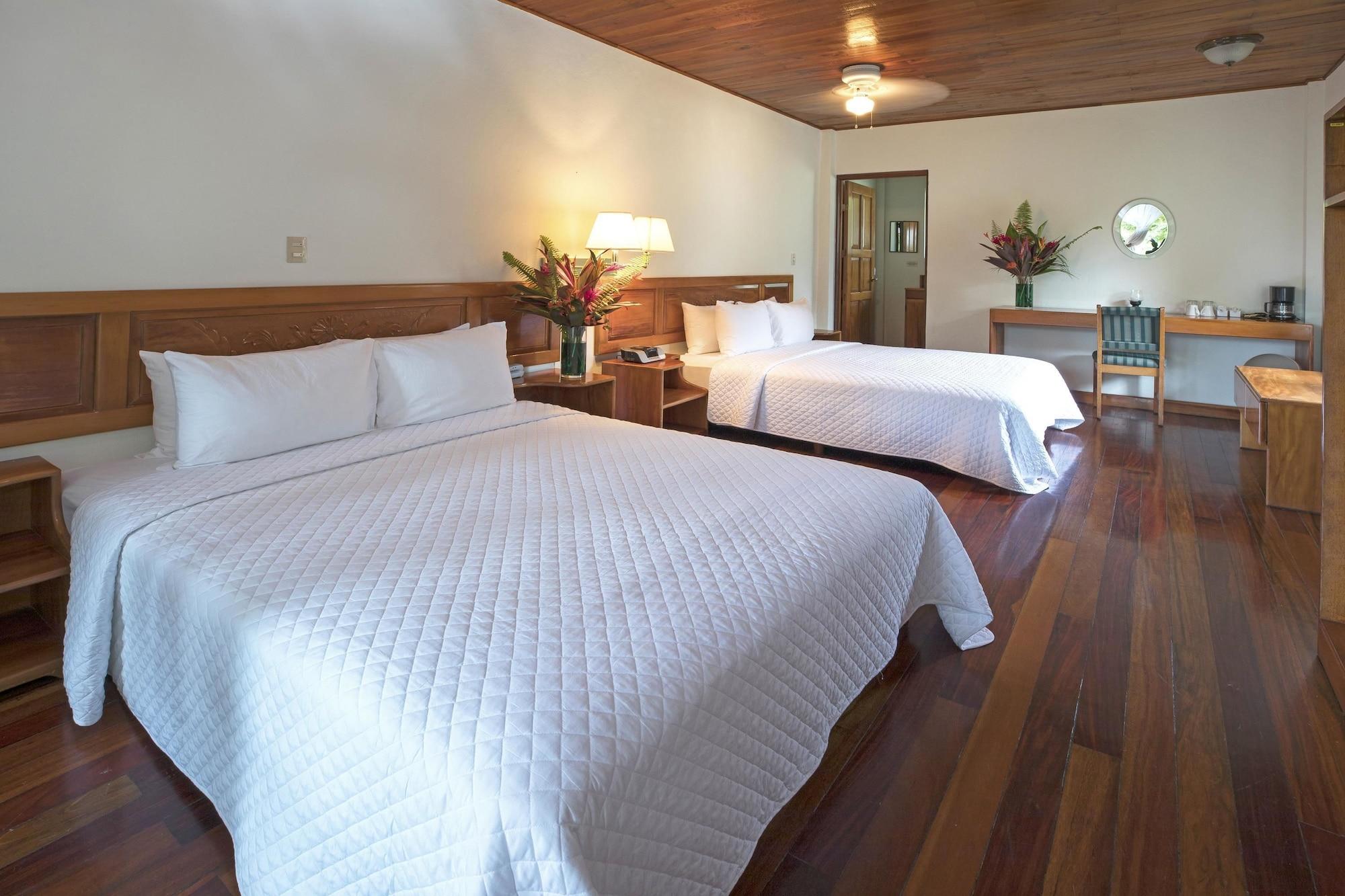 Crocodile Bay Resort Puerto Jimenez Exterior photo