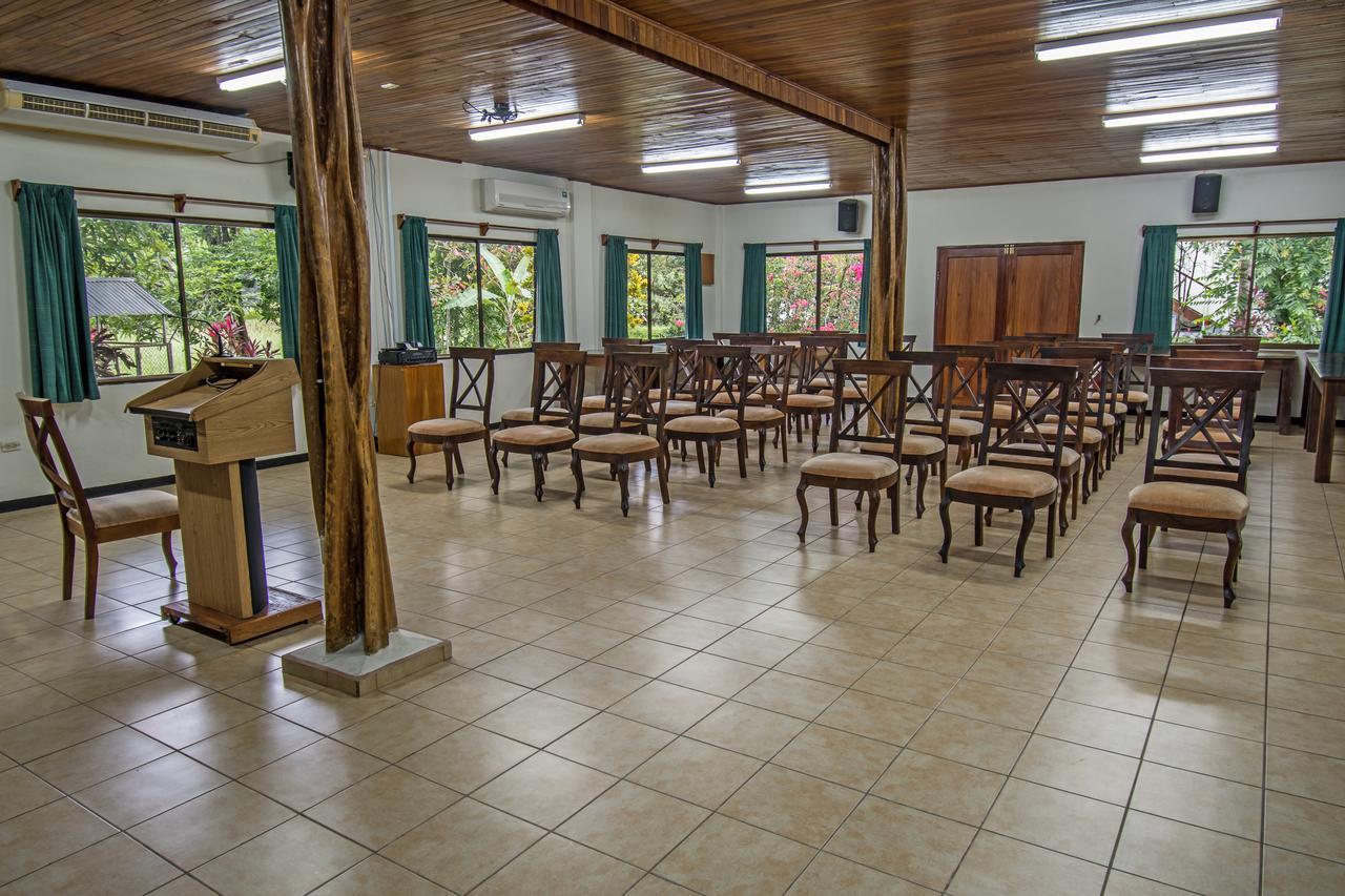 Crocodile Bay Resort Puerto Jimenez Exterior photo