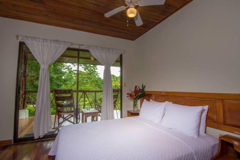 Crocodile Bay Resort Puerto Jimenez Exterior photo